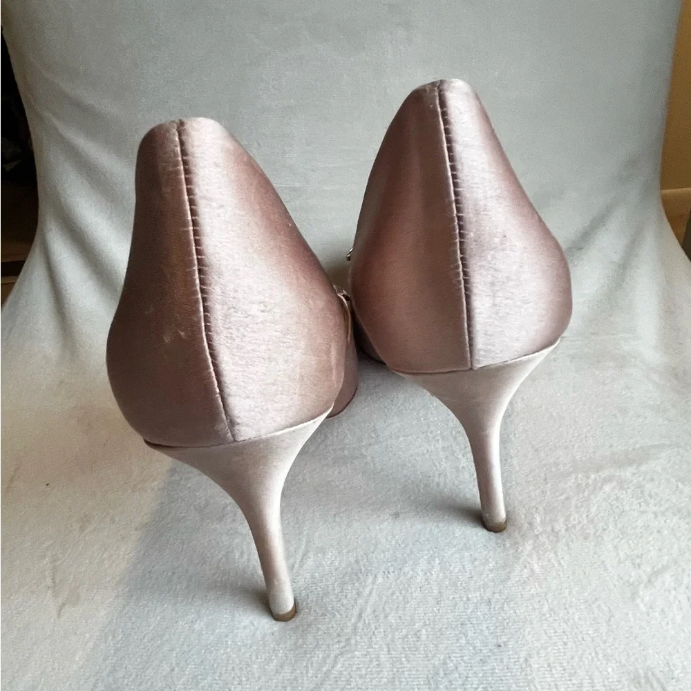 Jewel Badgley Mischka Blush Satin Heels‎ with Crystal Detail